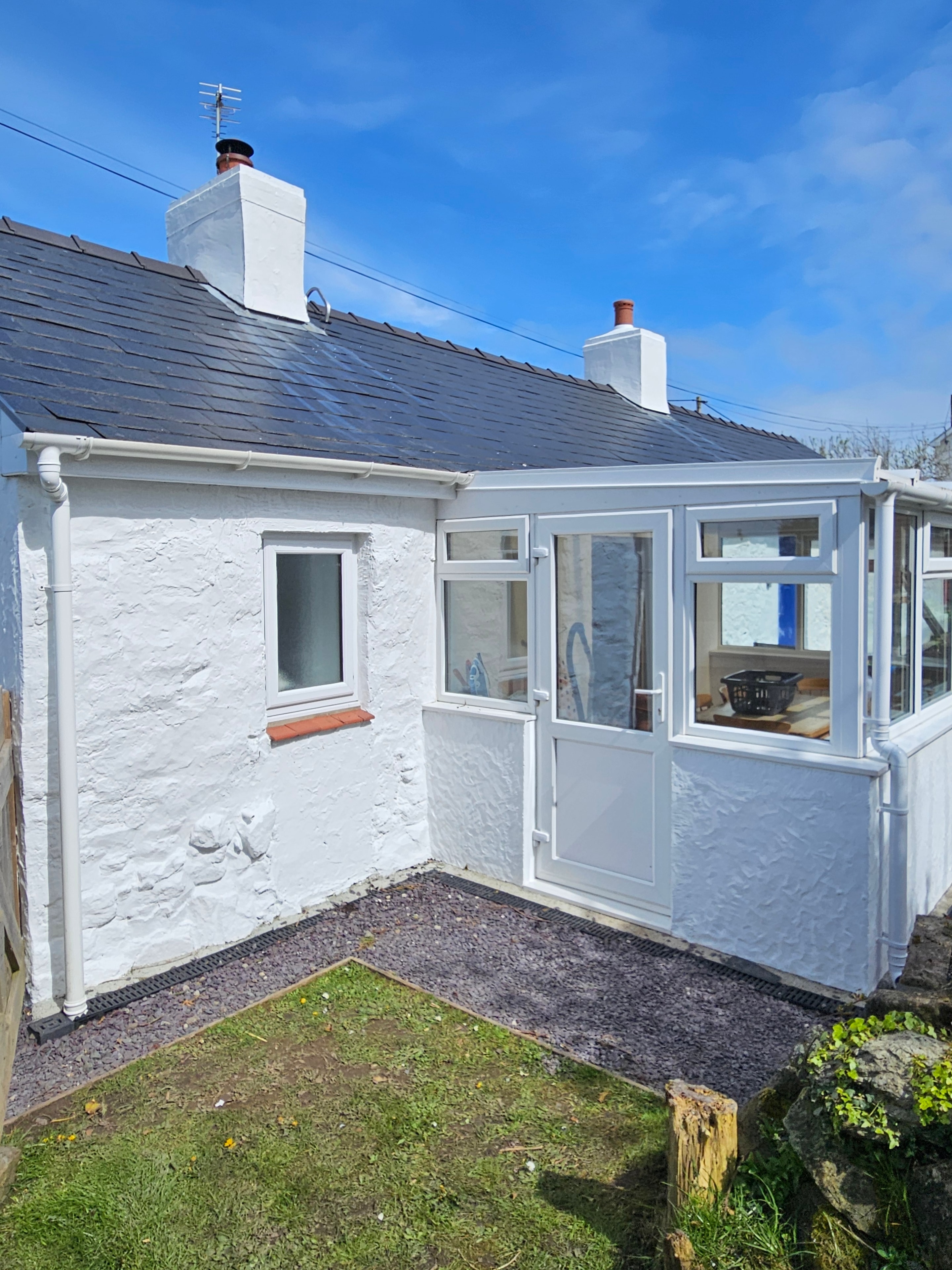 Freshly painted white render — Hermon, Anglesey
